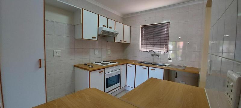 To Let 2 Bedroom Property for Rent in Vredekloof East Western Cape